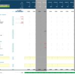 Liquidity projection table displaying opening balance, receipts, and payments in EUR.